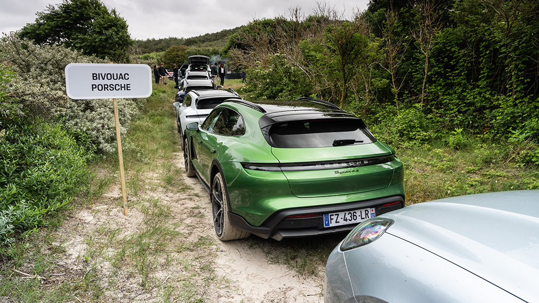 Toute la gamme Porsche Tycan Cross Turismo : 4, 4S, Turbo, Turbo S